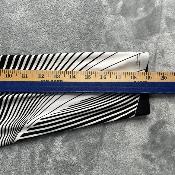 Susan Graver Liquid Knit Open Cardigan Top Women's  Sz Large Black White Stretch - Picture 15 of 16